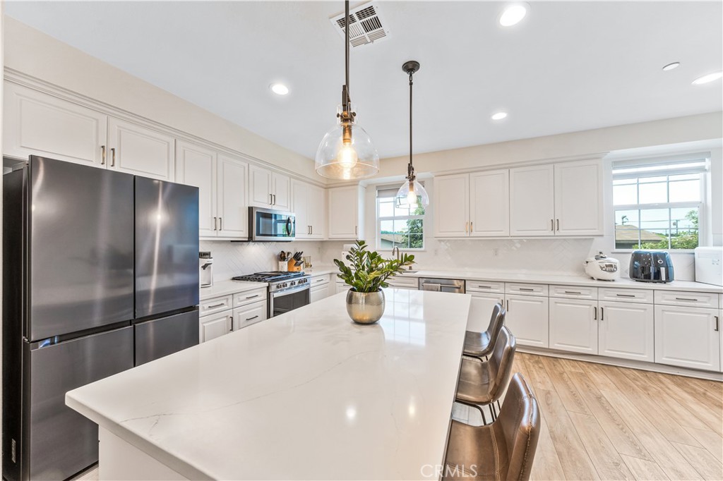 6989 Alderwood, Buena Park CA 90621 - photo 5