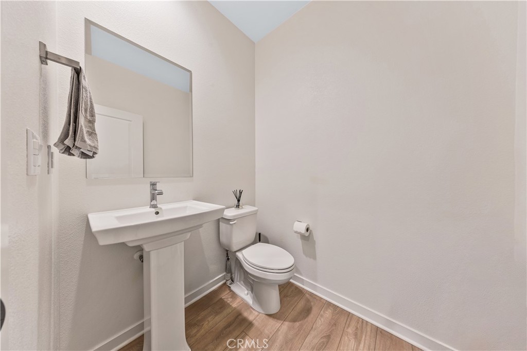 6989 Alderwood, Buena Park CA 90621 - photo 11