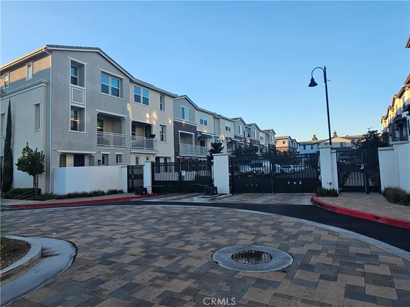 6996 Crimson, Buena Park