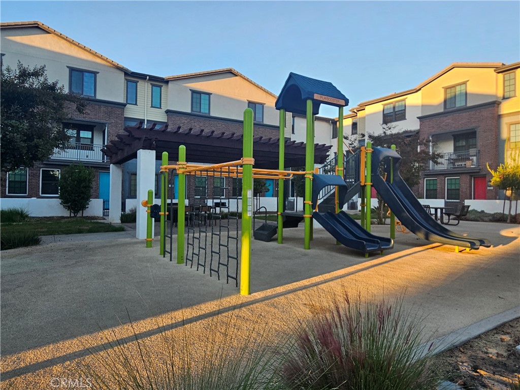 6996 Crimson, Buena Park CA 90621 - photo 24