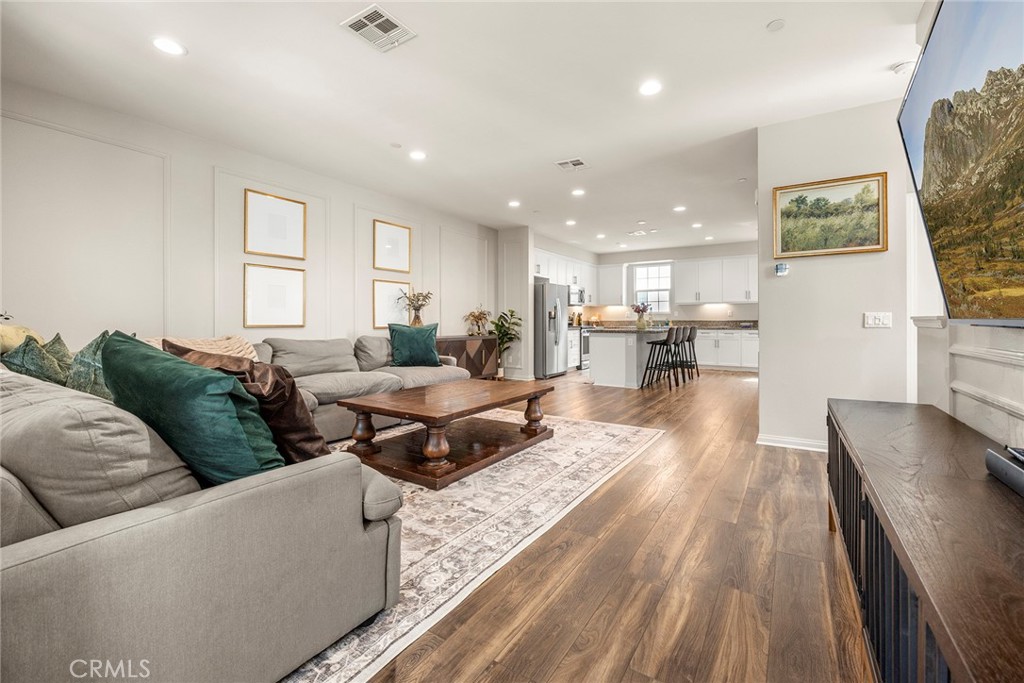 6998 Crimson Drive, Buena Park CA 90621 - photo 1