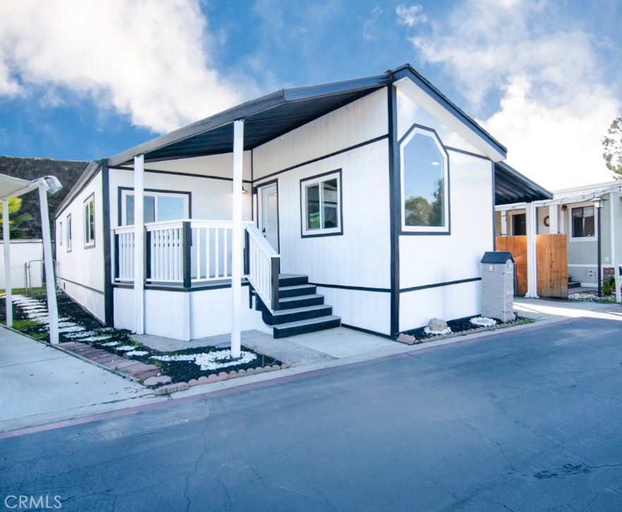 FRONT OF THE HOME - 7142 Orangethorpe 8D, Buena Park CA 90621 - photo 1
