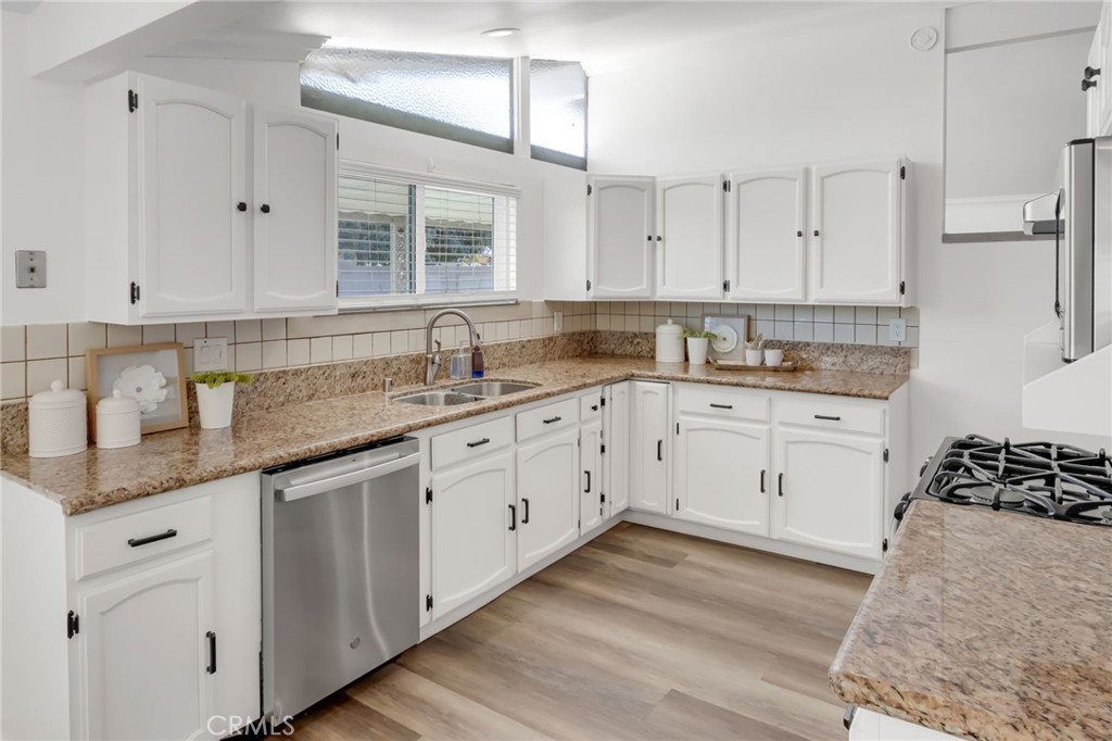 7156 Fillmore Drive, Buena Park CA 90620 - photo 4