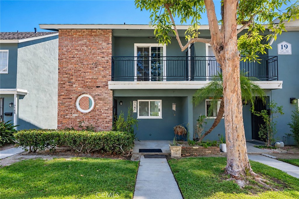 7161 Santa Isabel Circle, Buena Park CA 90620 - photo 2