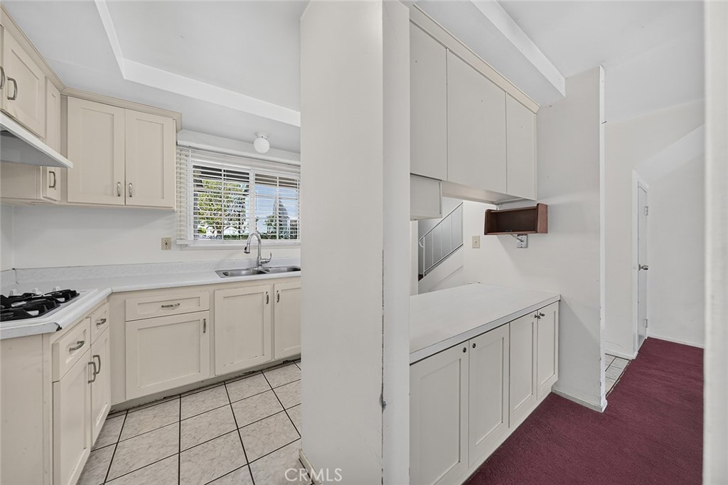 7161 Santa Isabel Circle, Buena Park CA 90620 - photo 6