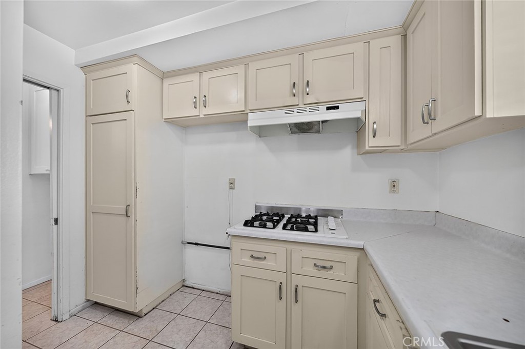 7161 Santa Isabel Circle, Buena Park CA 90620 - photo 8