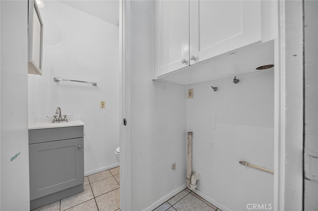 7161 Santa Isabel Circle, Buena Park CA 90620 - photo 11