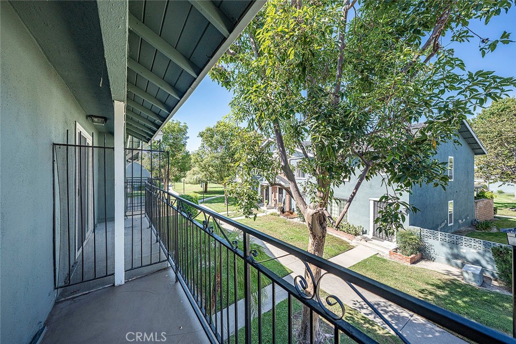 7161 Santa Isabel Circle, Buena Park CA 90620 - photo 18
