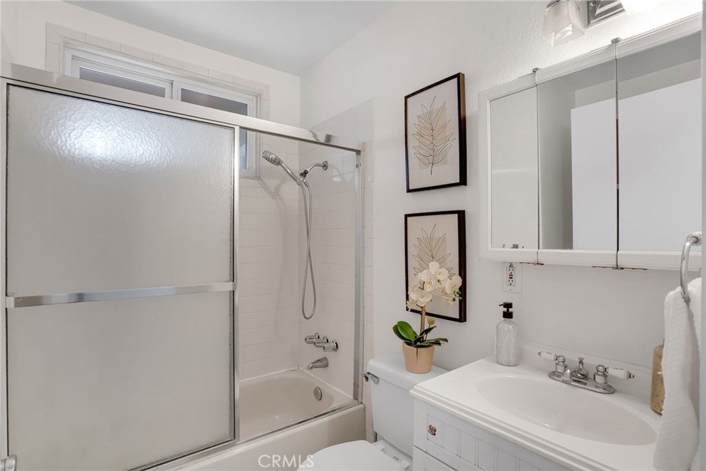 7321 Colombia Drive, Buena Park CA 90620 - photo 23