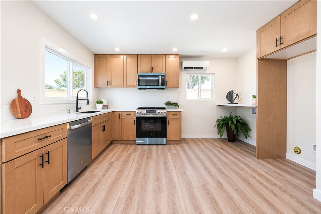 7437 El Verano, Buena Park CA 90620 - photo 16