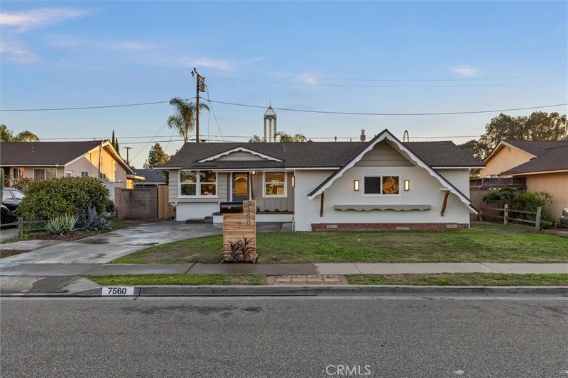 7560 El Escorial, Buena Park, CA 90620