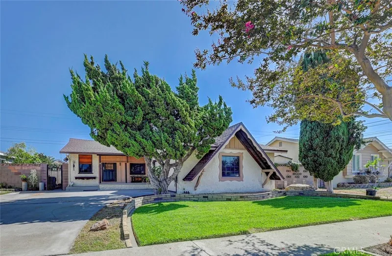 7660 El Chaco, Buena Park, CA 90620