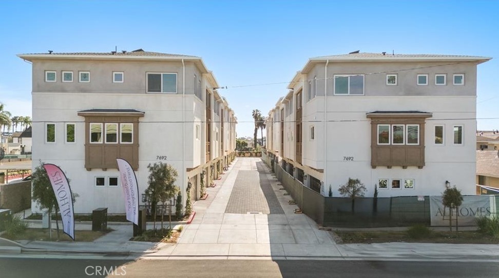 7692 9th Street 111, Buena Park CA 90621 - photo 1