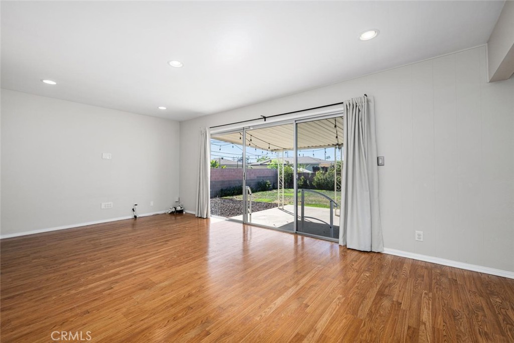 7889 La Casa Way, Buena Park CA 90620 - photo 18