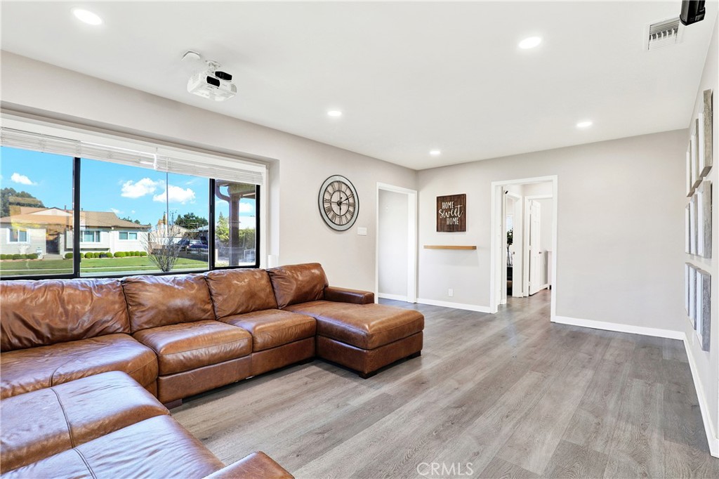 8014 Calendula, Buena Park CA 90620 - photo 2