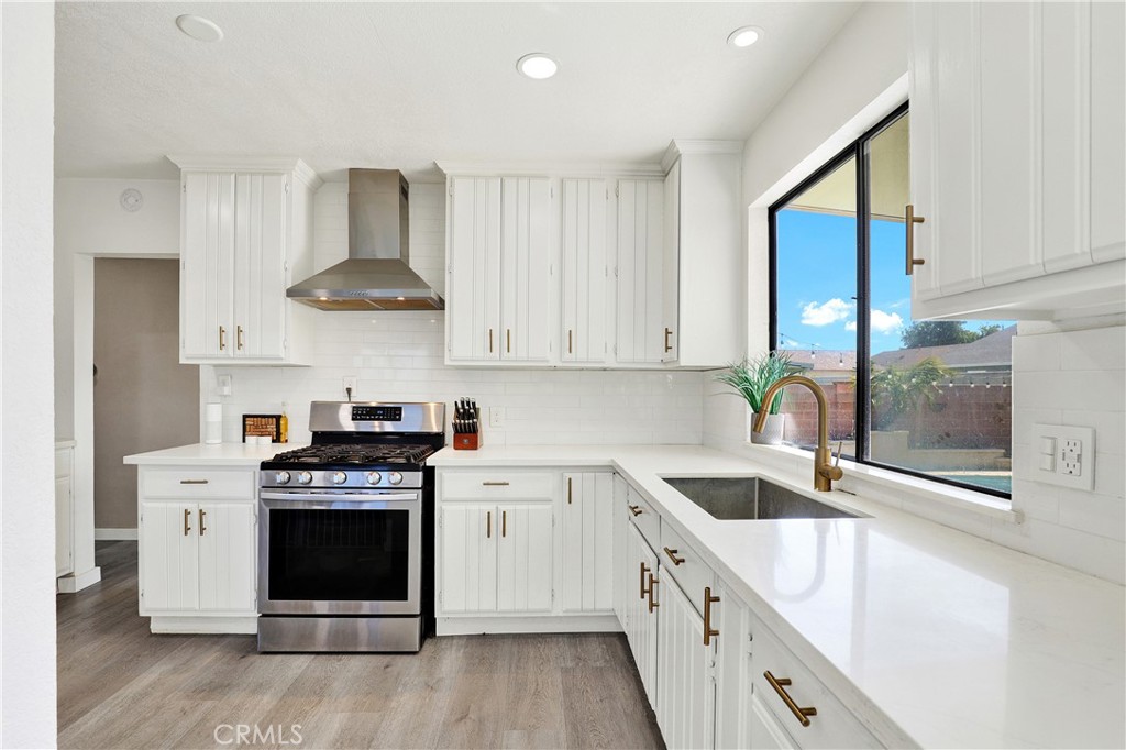 8014 Calendula, Buena Park CA 90620 - photo 22