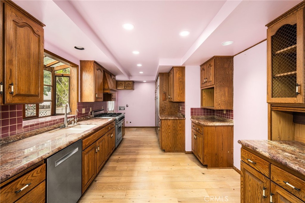 Kitchen - 8037 Canna Circle, Buena Park CA 90620 - photo 15