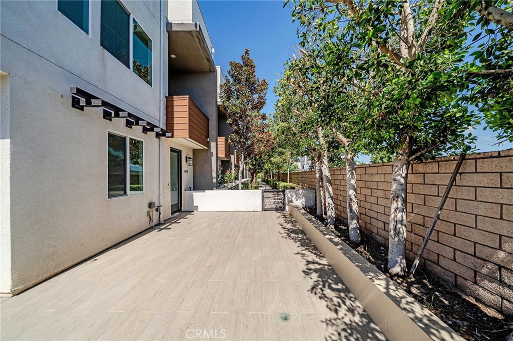 8076 Ackerman Street, Buena Park CA 90621 - photo 5