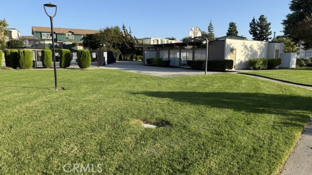 8188 Glengarry, Buena Park CA 90621 - photo 5