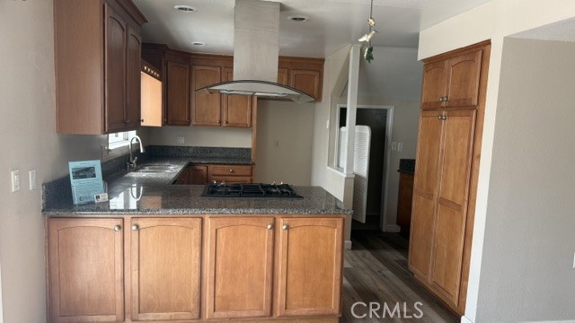 8188 Glengarry, Buena Park CA 90621 - photo 15