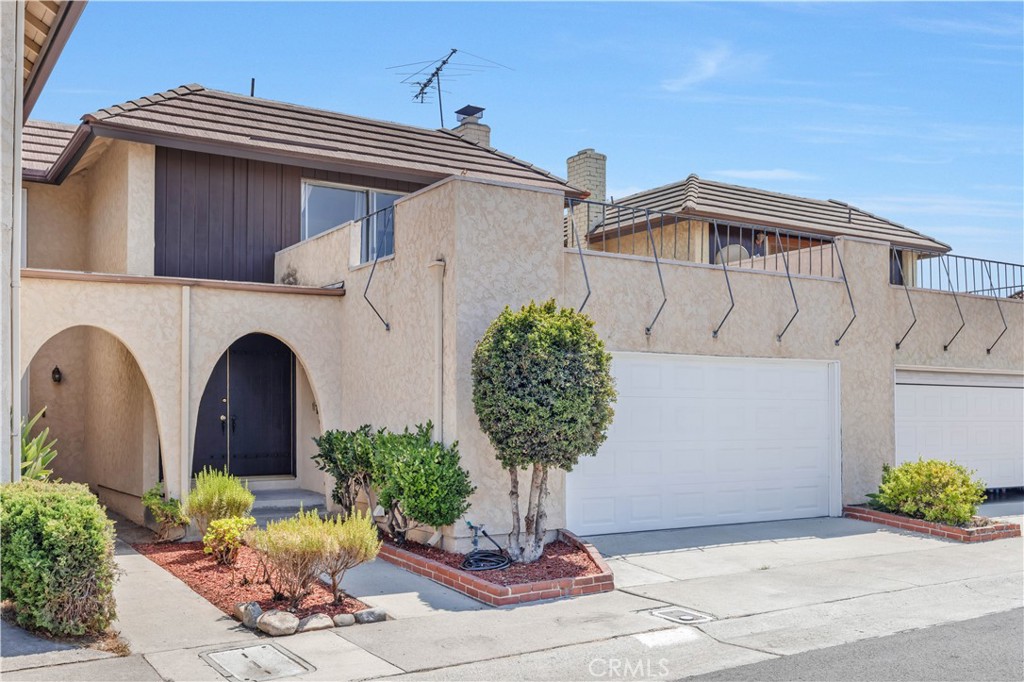8195 Cachuma Circle, Buena Park CA 90621 - photo 1