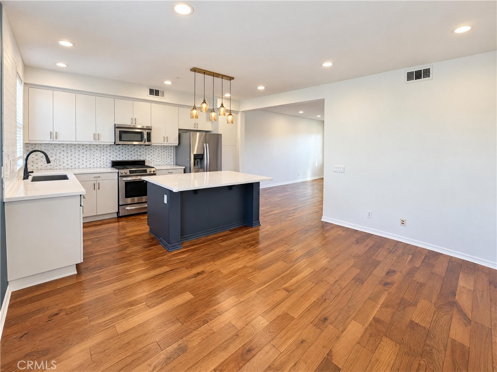 82 Preston, Buena Park CA 90621 - photo 4