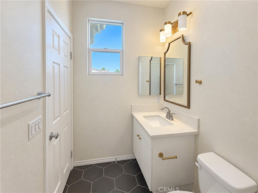 82 Preston, Buena Park CA 90621 - photo 35