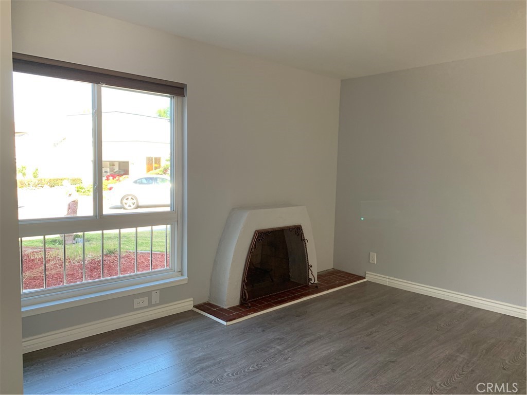 8250 Gregory Circle, Buena Park CA 90621 - photo 3