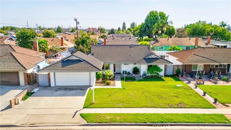 8400 Handel Drive, Buena Park