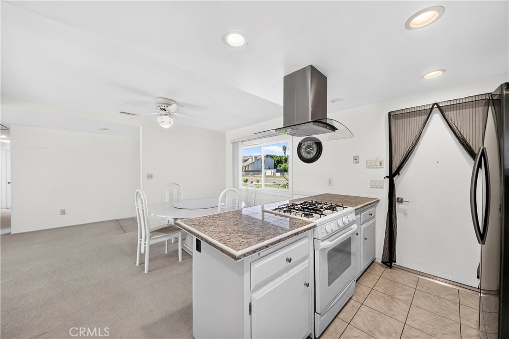 8400 Handel, Buena Park CA 90621 - photo 14
