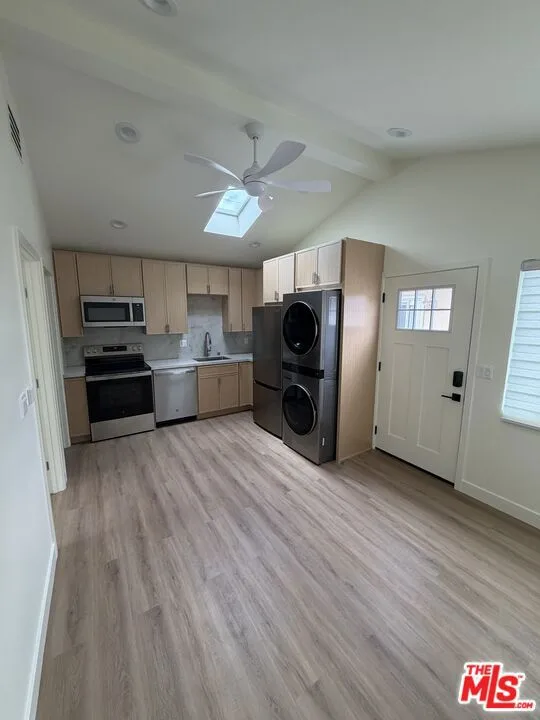 8472 San Carlos Way Unit B, Buena Park, CA 90620