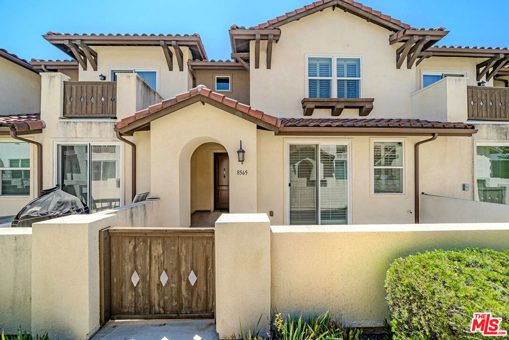8565 Corsica Lane 9, Buena Park CA 90620 - photo 1