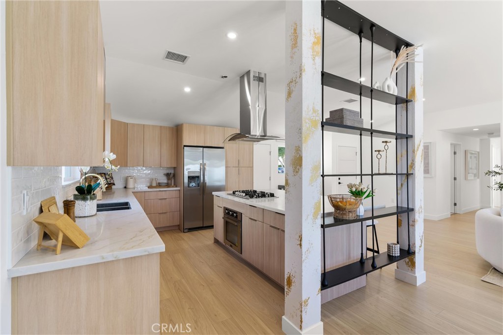 8591 Greenleaf Avenue, Buena Park CA 90620 - photo 9