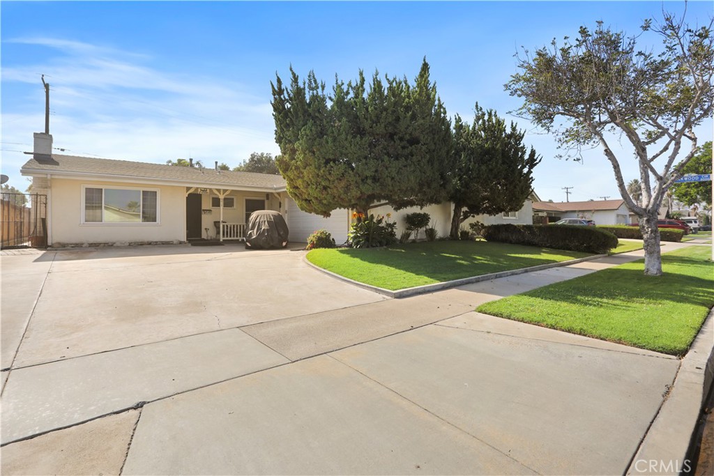 8612 Tamarack, Buena Park CA 90620 - photo 1