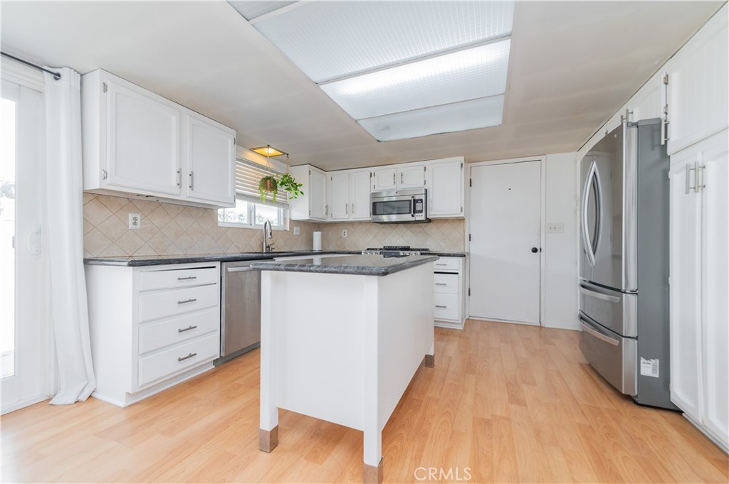 8695 Madison Avenue, Buena Park CA 90620 - photo 7