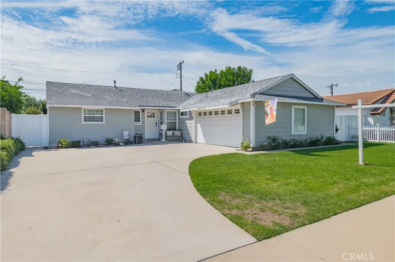 8695 Madison Avenue, Buena Park