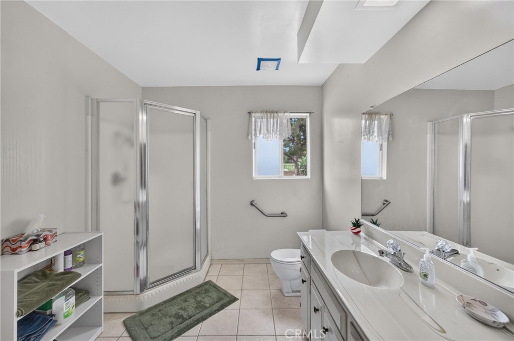 primary ensuite - 8721 Somerset, Buena Park CA 90621 - photo 35