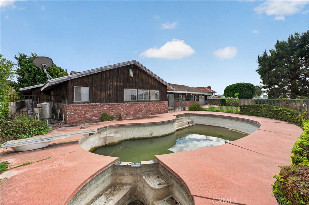 8721 Somerset, Buena Park CA 90621 - photo 40
