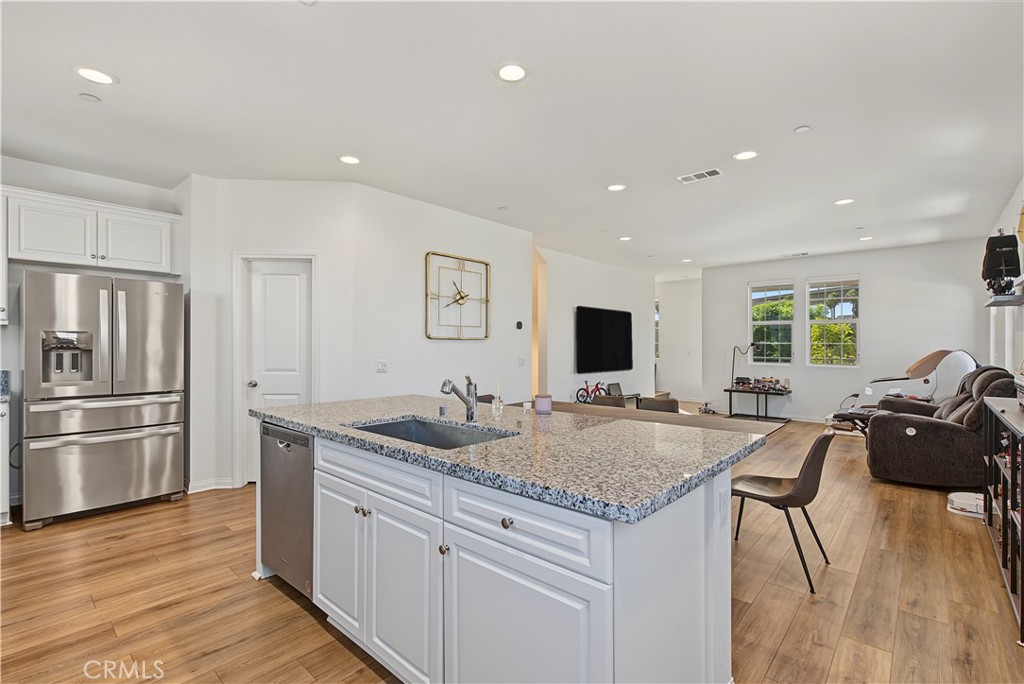Kitchen Area - 8881 Orangethorpe, Buena Park CA 90621 - photo 5