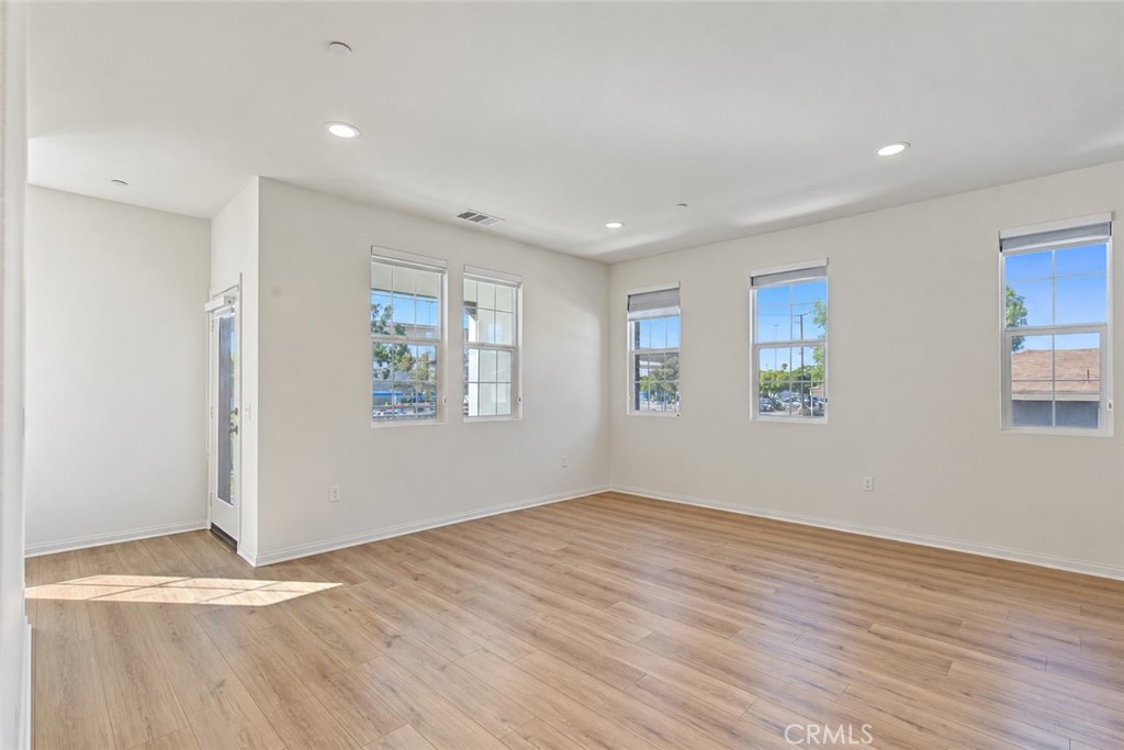 AI-Edited – Furniture Digitally Removed - 8881 Orangethorpe, Buena Park CA 90621 - photo 11