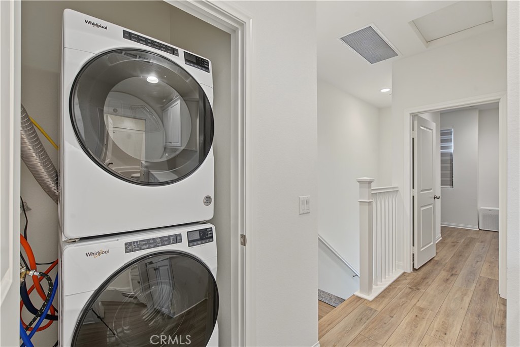 Third-Floor Laundry Room - 8881 Orangethorpe, Buena Park CA 90621 - photo 37