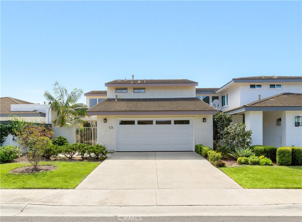 10 Shoal Drive, Corona Del Mar CA 92625 - photo 1