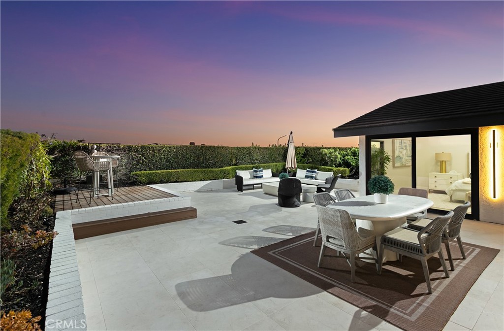 10 White Water Drive, Corona Del Mar CA 92625 - photo 5