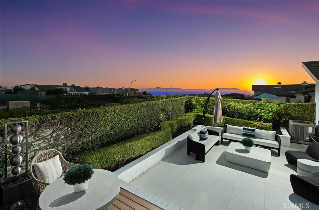 10 White Water Drive, Corona Del Mar CA 92625 - photo 6