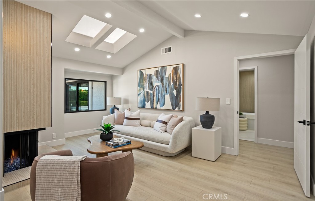 10 White Water Drive, Corona Del Mar CA 92625 - photo 13