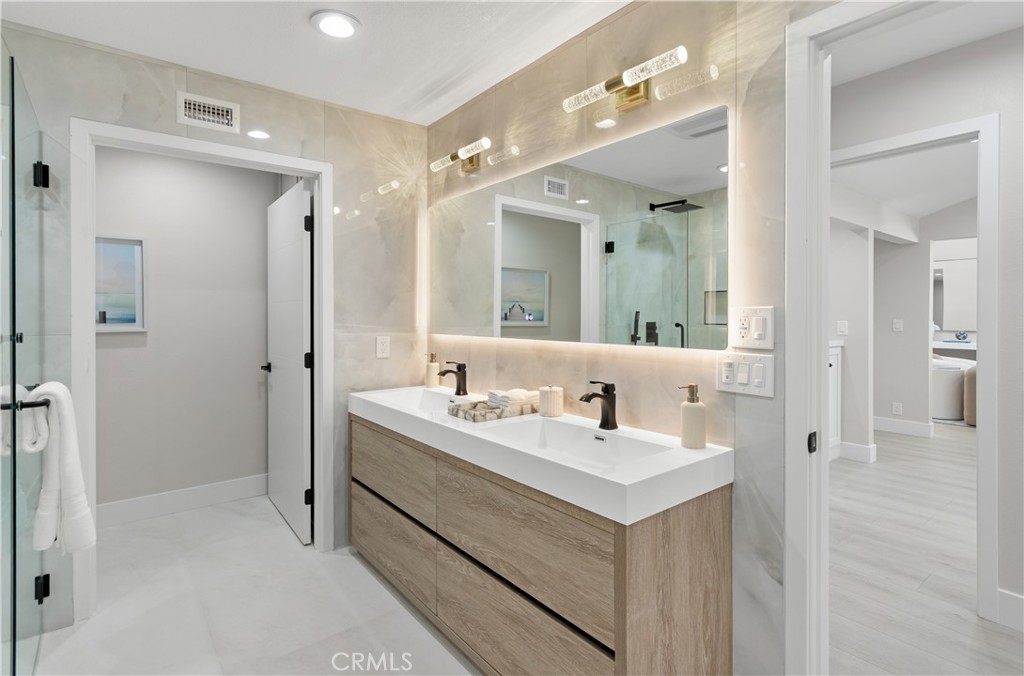 10 White Water Drive, Corona Del Mar CA 92625 - photo 22