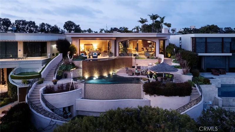 1131 Dolphin Terrace, Corona Del Mar, CA 92625