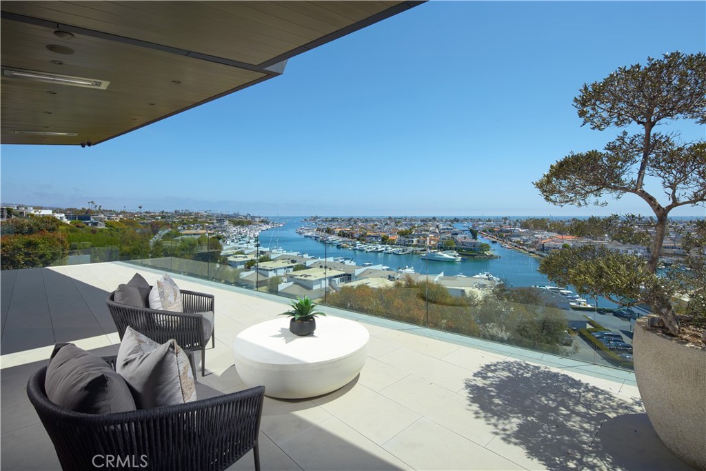 1201 Dolphin Terrace, Corona Del Mar CA 92625 - photo 23