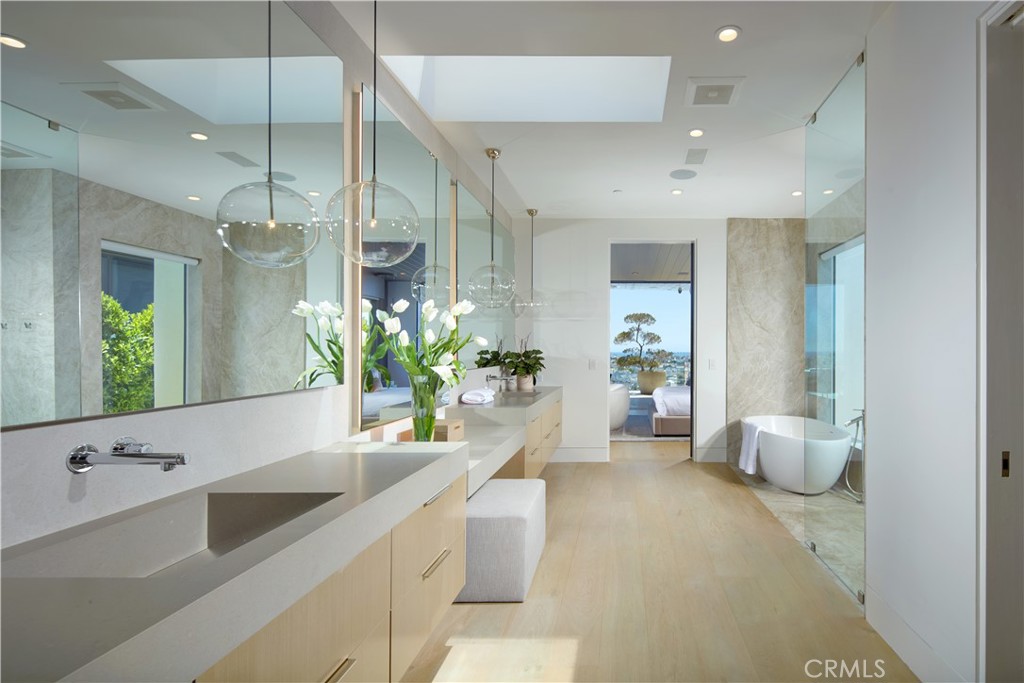 1201 Dolphin Terrace, Corona Del Mar CA 92625 - photo 25