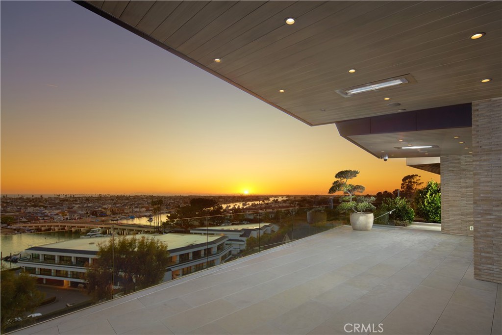 1201 Dolphin Terrace, Corona Del Mar CA 92625 - photo 45